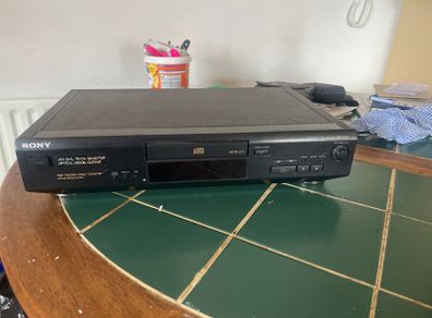 sony cdp-xe310 cd player