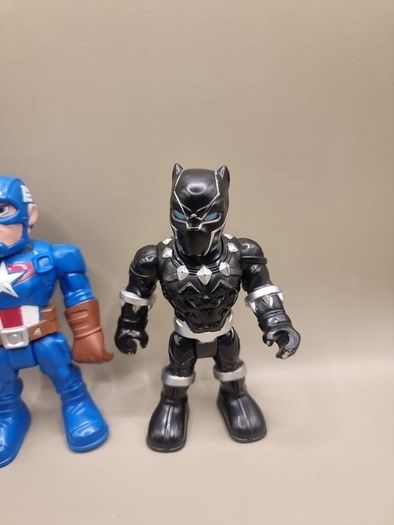 Hasbro Mega Mighties Marvel Captain America  and Black Panther Action Figures. 6 inches