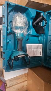 Battery grinder