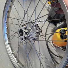 bmw f650gs 21" front wheel