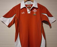 Wales Jersey. Official Under Armour Wales Rugby Home Jersey. Youth Medium. Collect In Dublin Or Receive Via Post.
