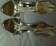 Tom And Eva Gold Sandals