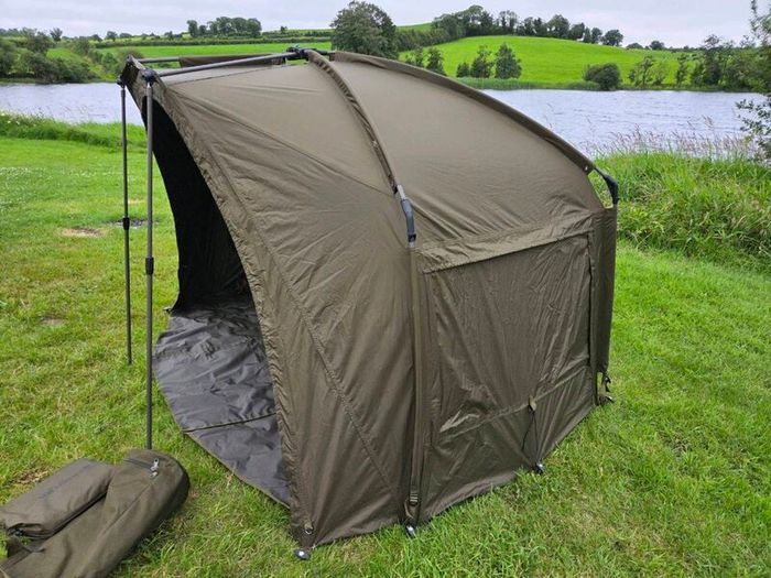 Fox frontier xd bivvy with vapour peak