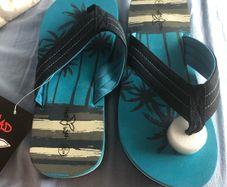 brand new flip flops