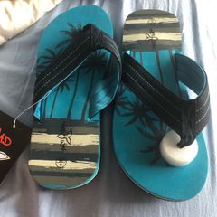 brand new flip flops
