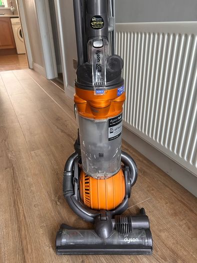 Dyson Ball Hoover - DC25