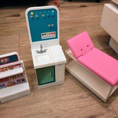 Barbie accessories