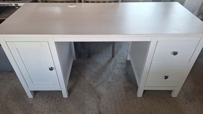white desk