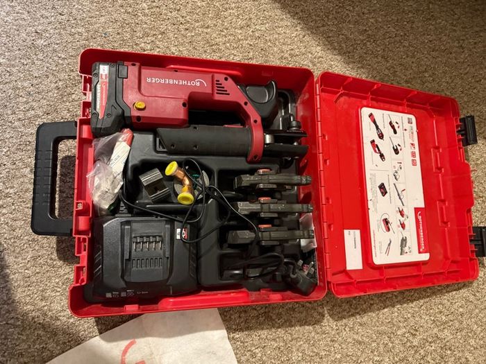 Rothenberger compact 3 press gun with 3 jaws