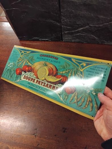 Tin Sign
