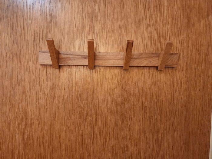 Coat Hangers 5x