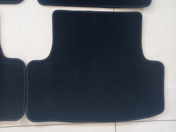Skoda Genuine Floor Mats for Karoq Full Set