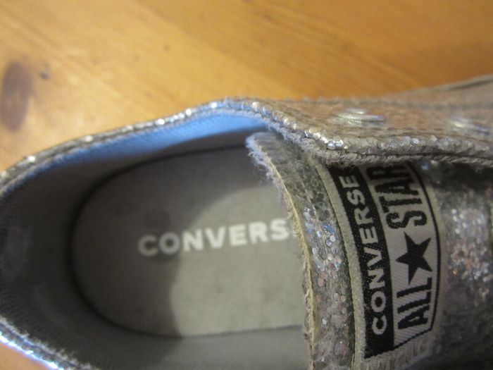 Converse   size 2     silver sparkle