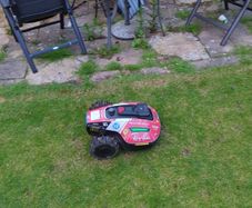 Mammotion Yuka mini robot mower