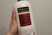 TRESemme Revitalise color conditioner 900ml NEW