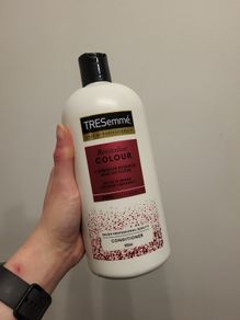 TRESemme Revitalise color conditioner 900ml NEW