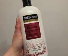 TRESemme Revitalise color conditioner 900ml NEW