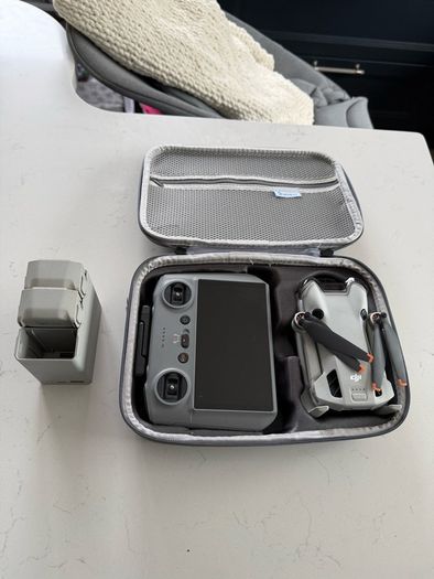 DJI Mini 4 Pro Drone