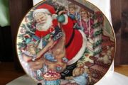 Santa's Here! Princess House Inc 1997 Collectors Plate 8 Inches