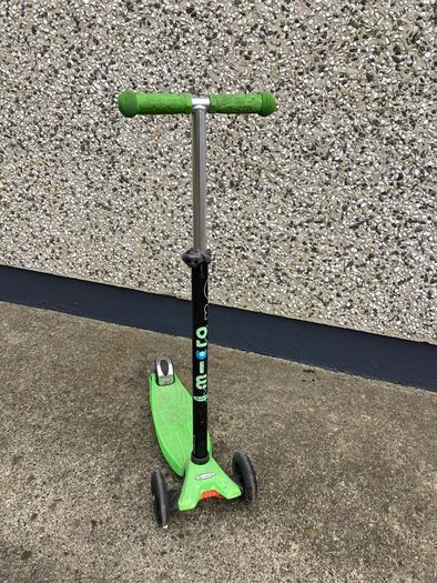 Maxi Micro Scooters