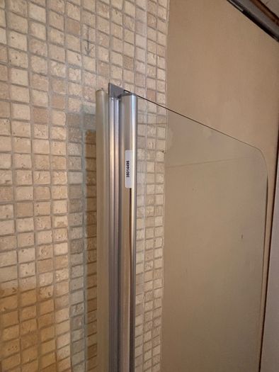 bathroom glass screen