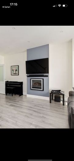 TV Wall Mount with Swing Arm