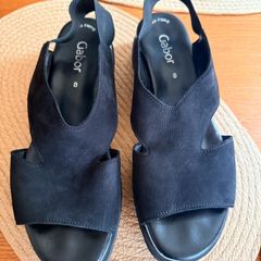 New gabor black sandals sz 8