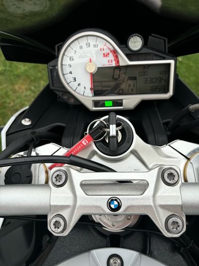 bmw s1000r