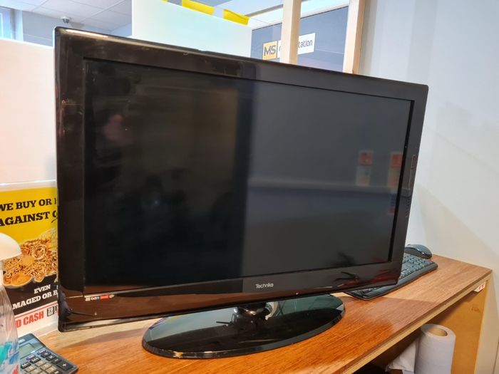 32" Lcd Tv Technika