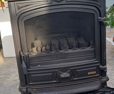 Freestanding oil stove