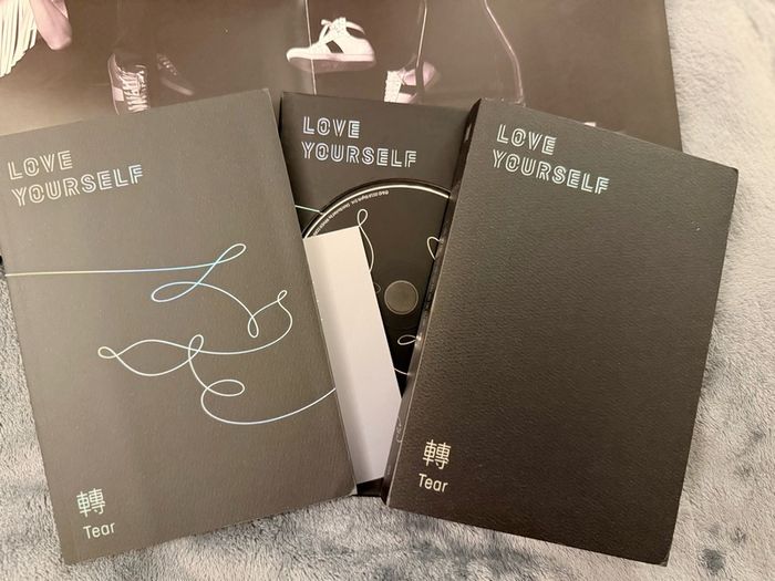 BTS Love Yourself Tear Album R Version +Poster