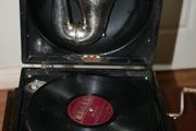 Vintage DECCA Gramophone