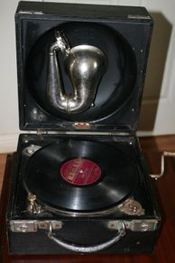 Vintage DECCA Gramophone