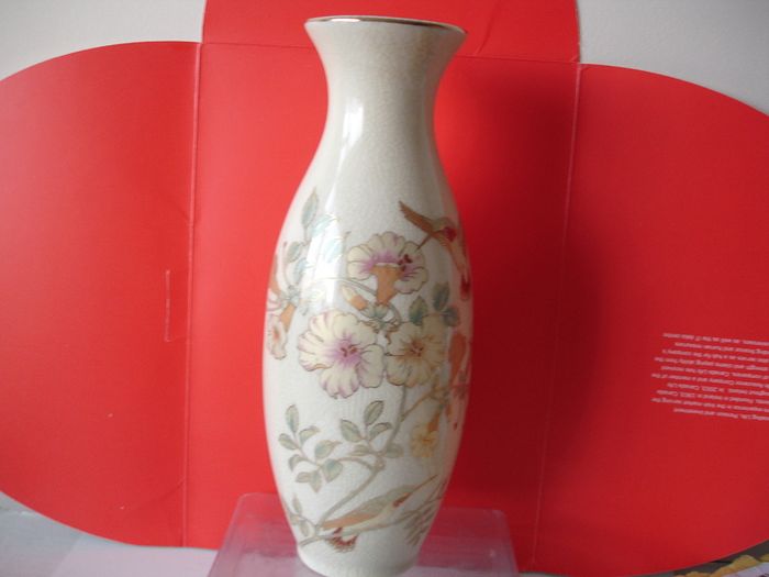 Crackle Glaze Vase   Humming Bird Sucking Nectar  11inches