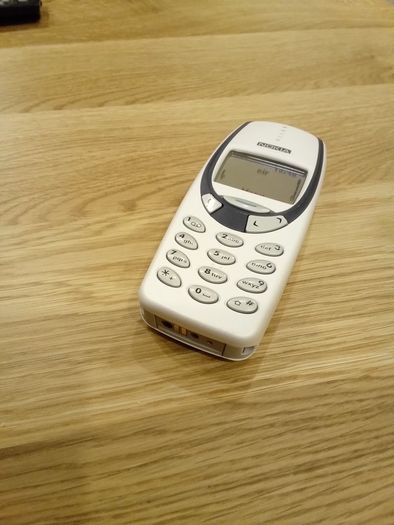 Nokia 3330/ 3310 (Sim free unlocked)