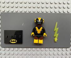 lego super heroes coltlbm02 Black Vulcan minifigure, The LEGO Batman Movie, Series 2 (Complete Set with Stand and Accessories)