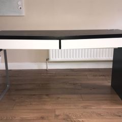 IKEA Micke black/white desk