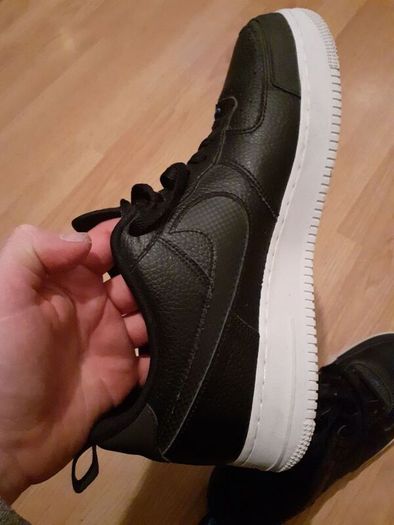 Nike Air Force 1 Low LV8 Reflective Swoosh Black DN4433-002