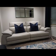 Leather 3 seater power recliner