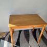 kitchen table and chairs Image 2