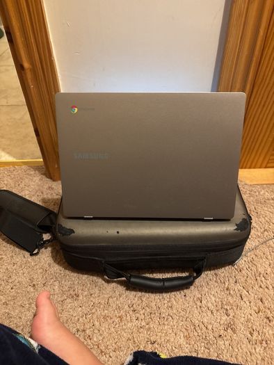 Samsung Chrome book XE310XBA