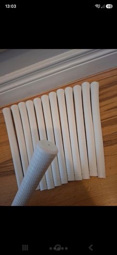 52 x Budget Cheap Golf Grips Lot