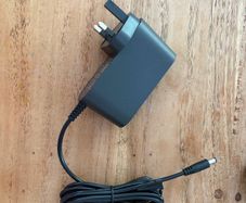 Standalone AC/DC Power Adapter