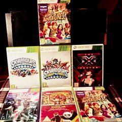 Xbox 360 Games. X7