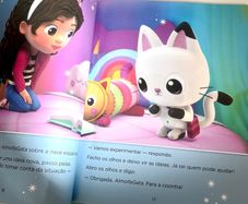 Portuguese Gabby's Dollhouse Book - Five Minute Stories