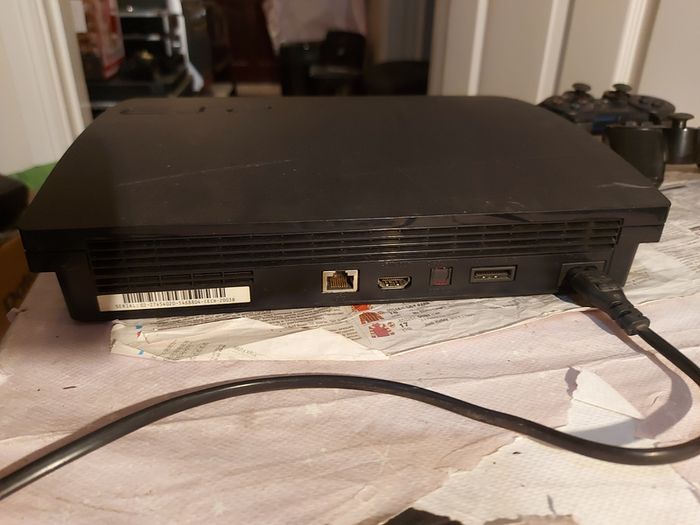 Sony Playstation 3, Model CECH-2003B, Power Cable, and 2 Controllers, Working Perfect and in excellent condition