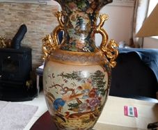 oriental vase