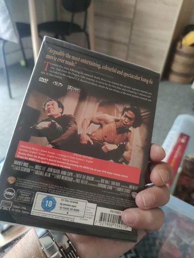 Enter the Dragon: Uncut DVD