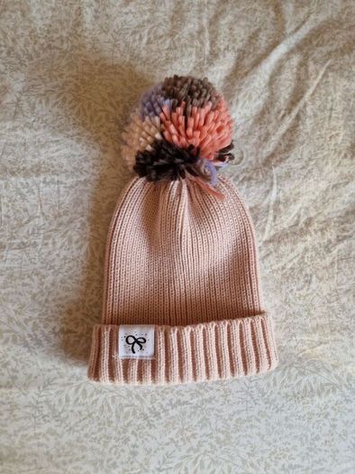 BNWT Leigh Tucker girls hat