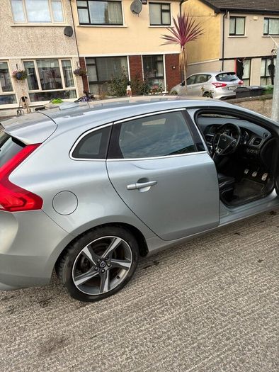 Volvo v49 2D